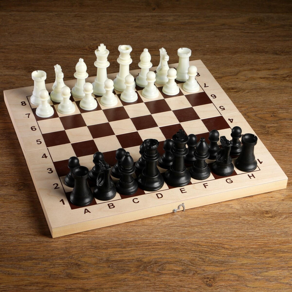 Шахматные фигуры, пластик, король h-10.5 см, пешка h-5 см голый король