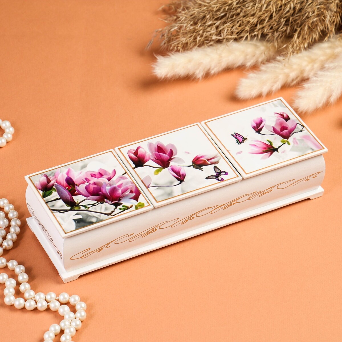 Шкатулка тройная, белая, лаковая миниатюра шкатулка кожзам для украшений штрихи белая 5х10х10 см