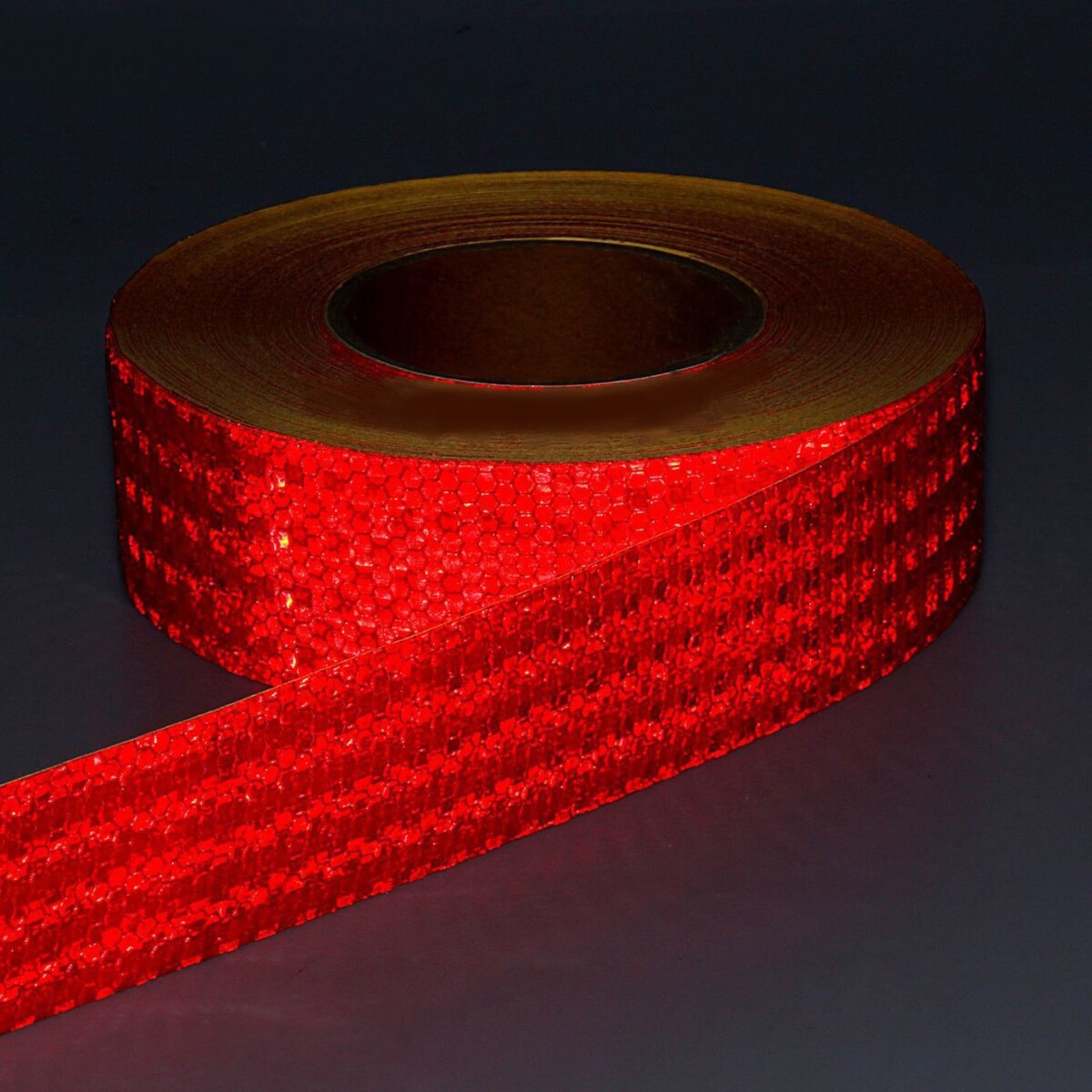 Светоотражающая лента, самоклеящаяся, красная, 5 см х 25 м флиппер лента mighty 12 28 20 мм красная 2 штуки 519374