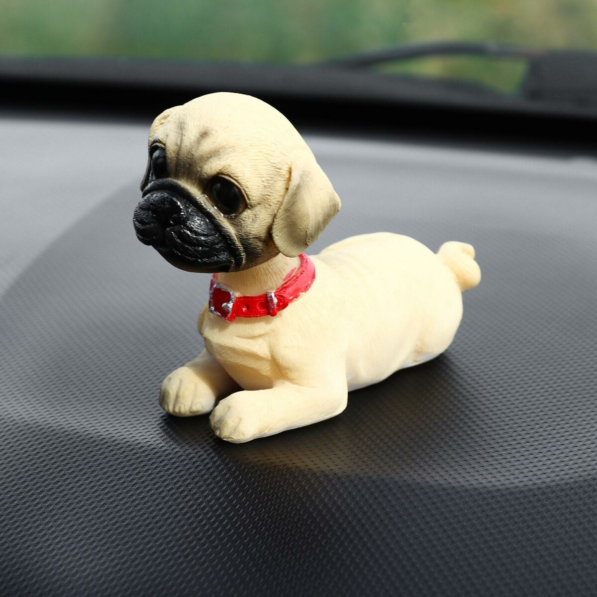 Собака на панель авто, качающая головой, дог собака на панель авто с присоской для стекла бульдог
