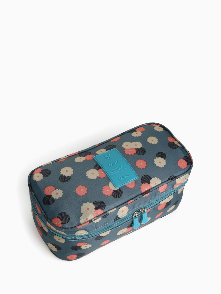 

Косметичка дорожная на молнии, цвет голубой