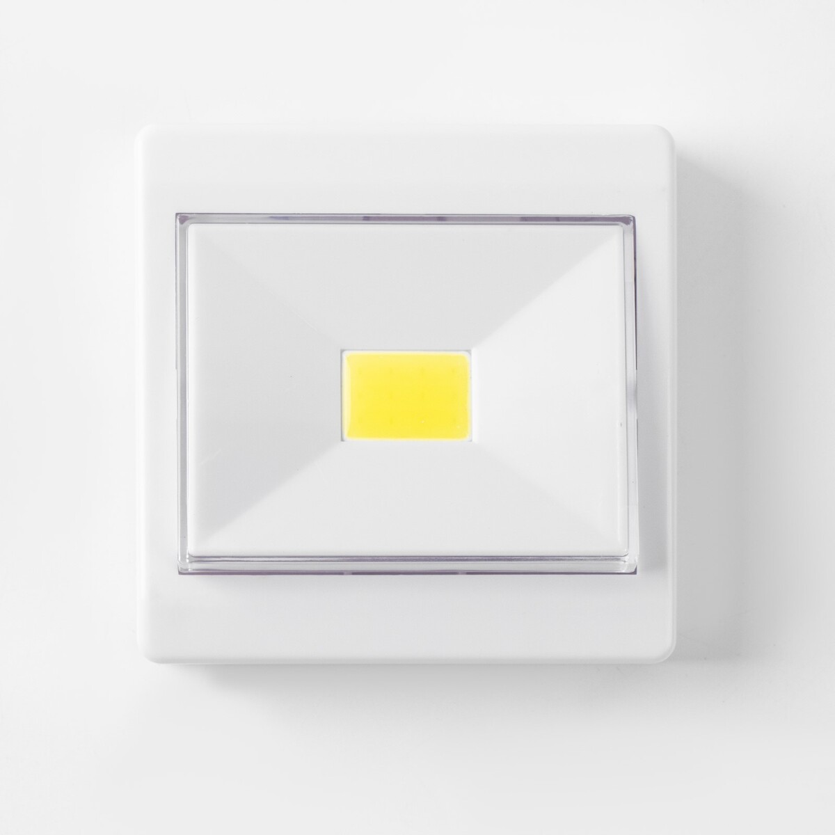 Фонарь-светильник комплект для навески шкафов 64 кг белый