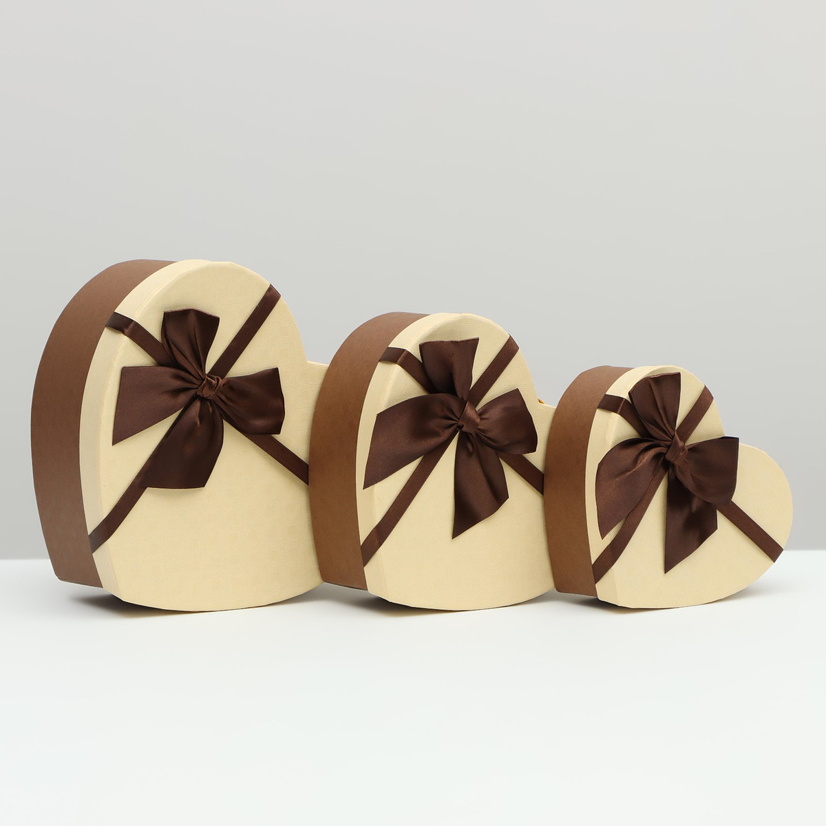 

Набор подарочных коробок 3 в 1 сердца, коричневый, 21×19×9 - 15.5×14×6 см