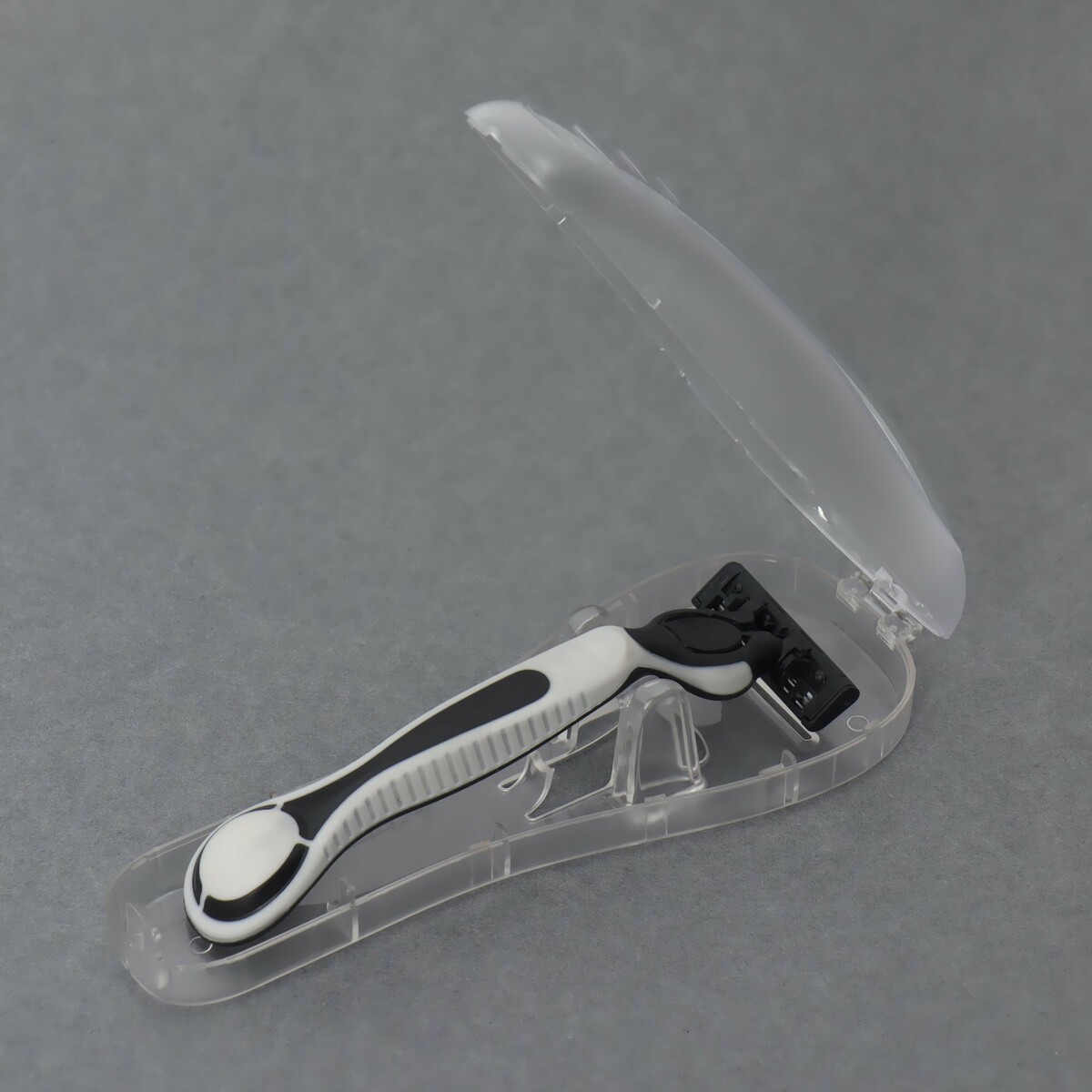 Органайзер для бритвы, с крышкой, вентилируемый, 16,2 × 6,1 см, цвет прозрачный острие бритвы