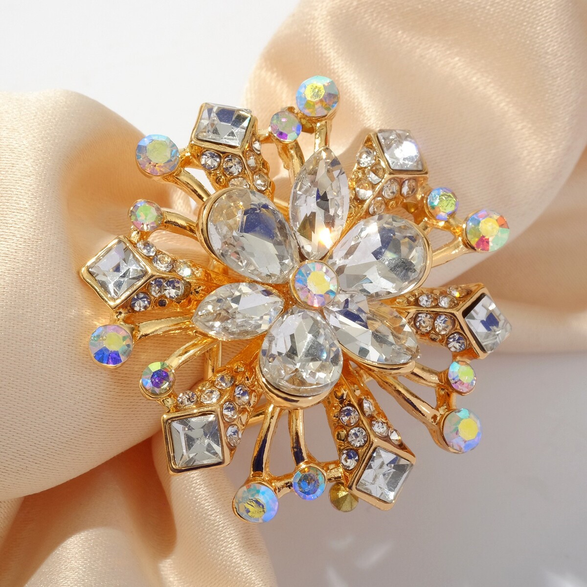 

Кольцо для платка, Белый