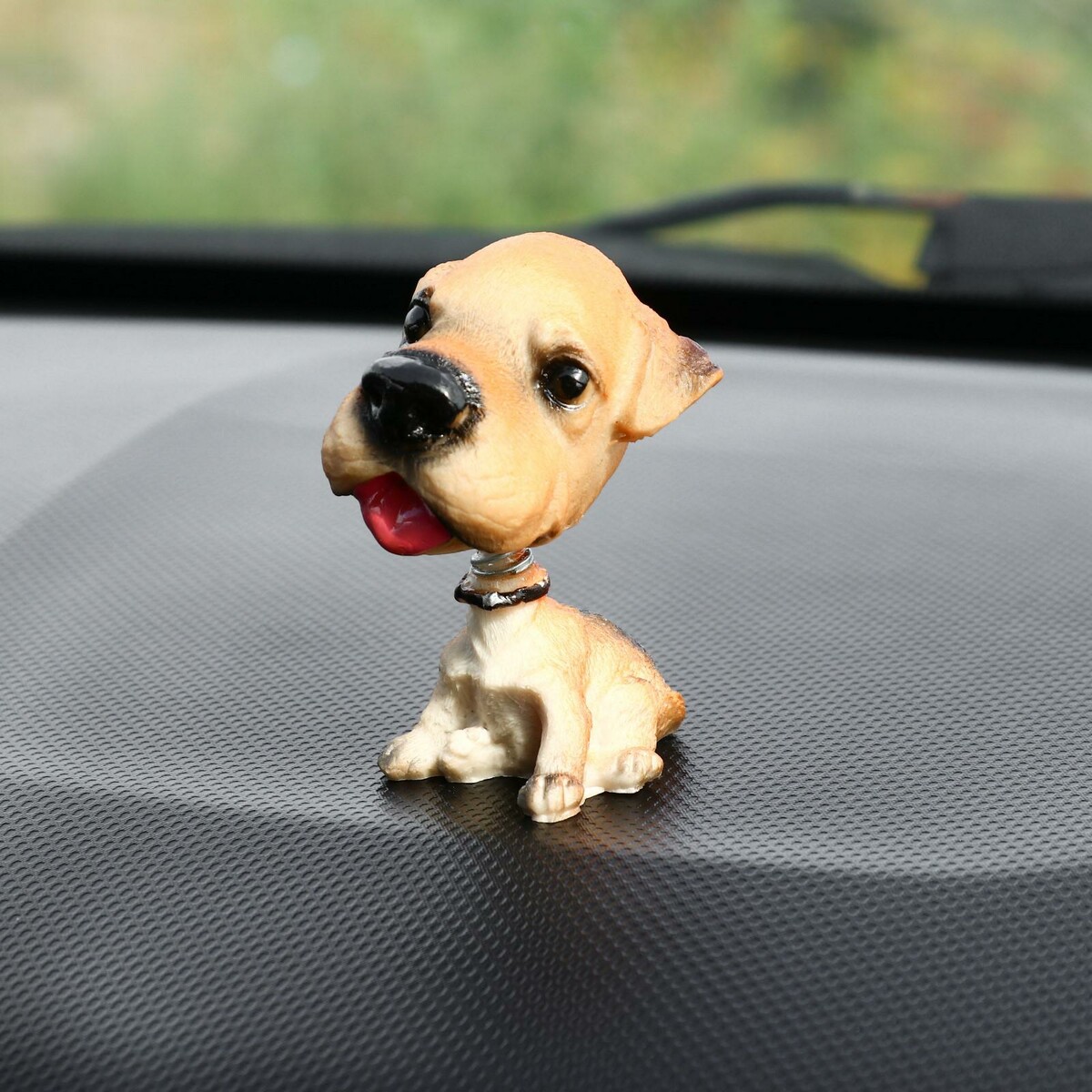 Собака на панель авто, качающая головой, уэльский терьер игрушка на панель авто собака на подушке окрас