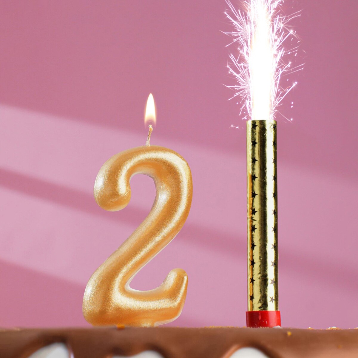 Набор свеча для торта цифра 2 гигант, золотая, с фонтаном, 9,5 см свеча для торта золотая со звездами цифра 1 9 5 см