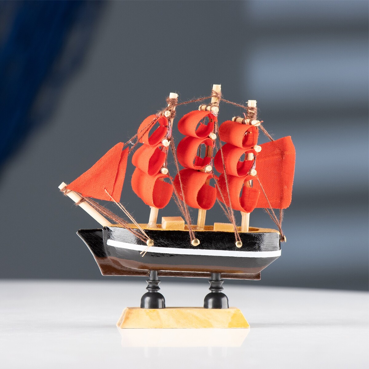 Корабль сувенирный малый обобщенная математическая модель пространственного перемещения бурового судна