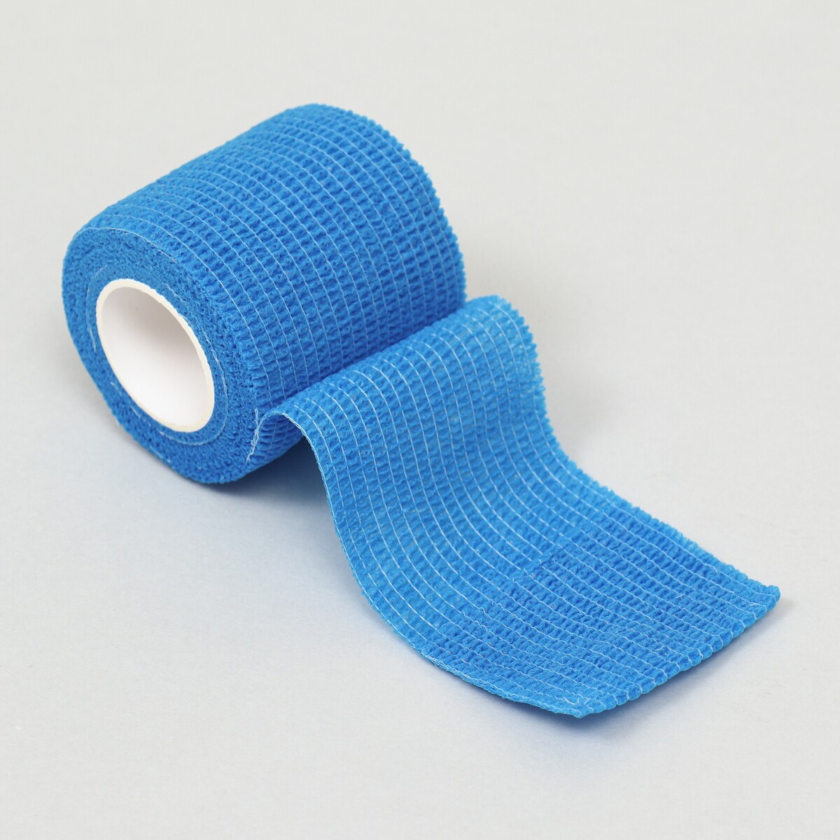 Бинт самофиксирующийся, 5 см, макс. растяжимость 4,5 м, синий бинты эластичные clinch boxing crepe bandage tech fix c140 синий