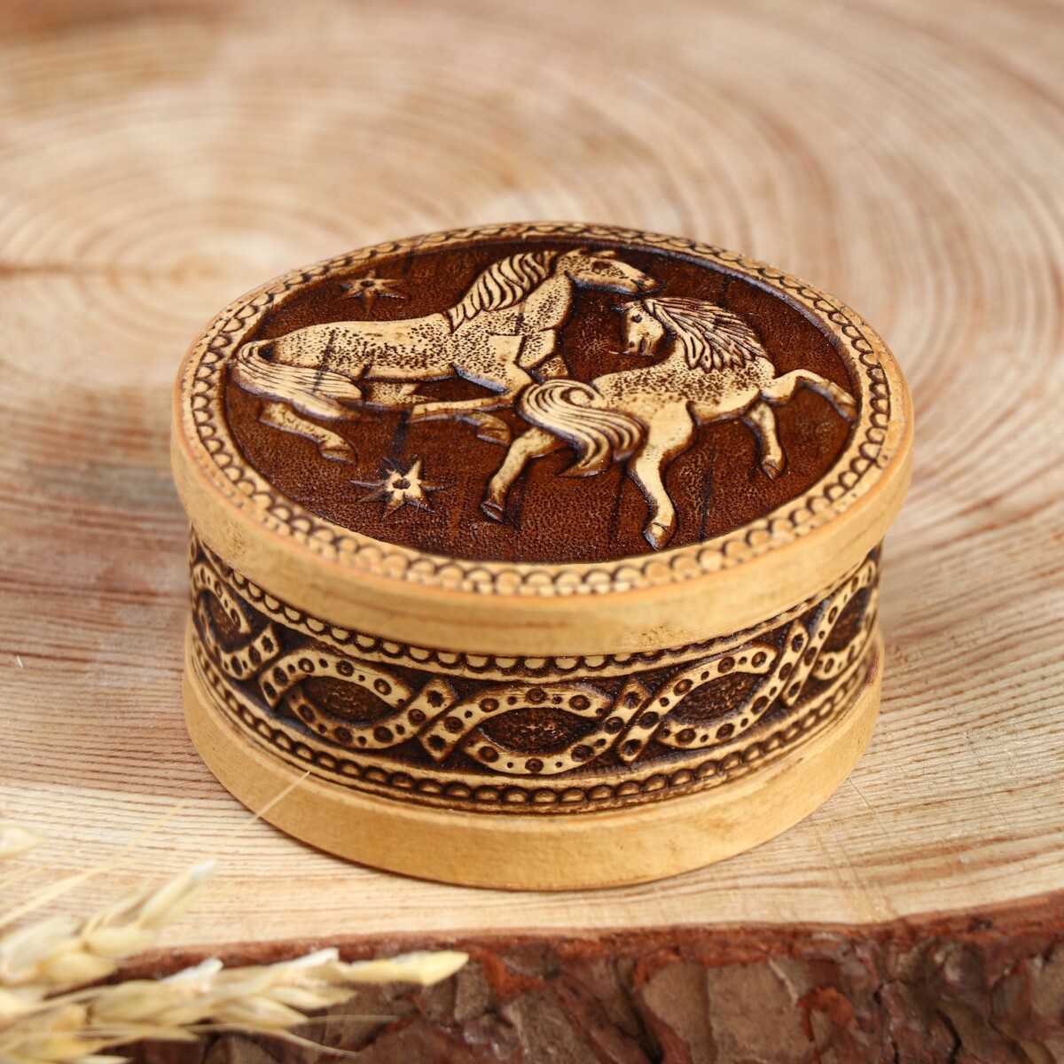 

Шкатулка, Коричневый;бежевый