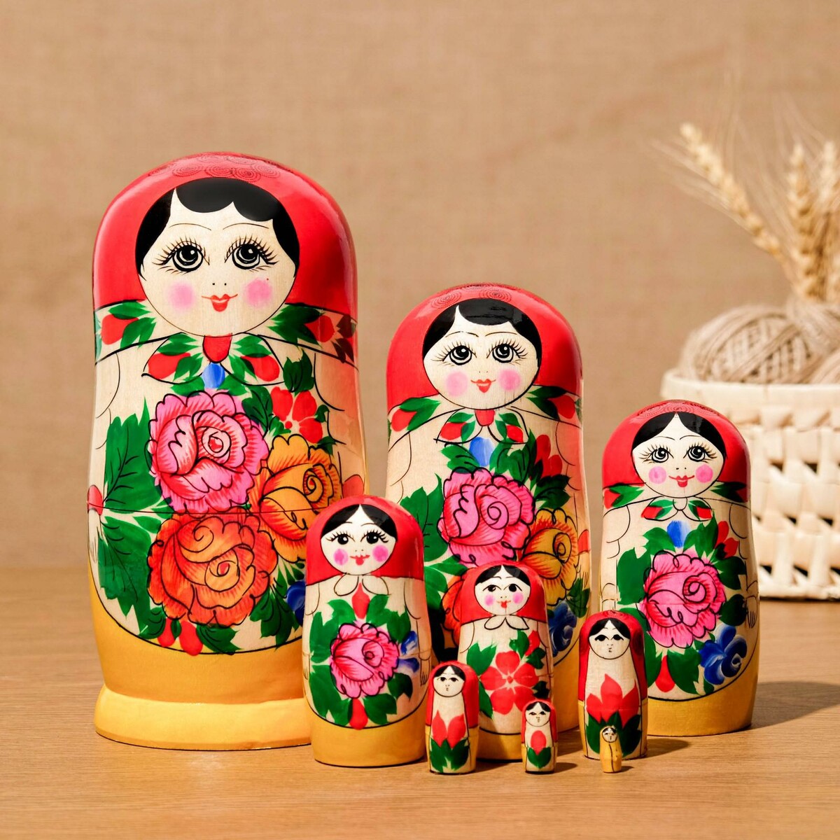 

Матрёшка, Разноцветный