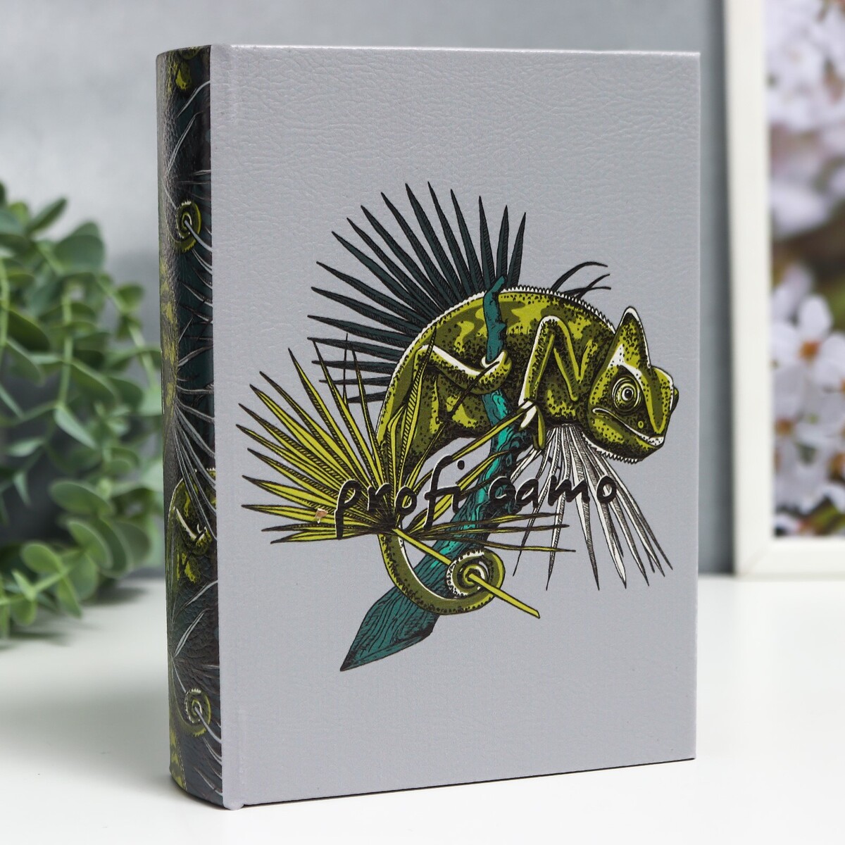 

Шкатулка-книга дерево кожзам, Зеленый;серый