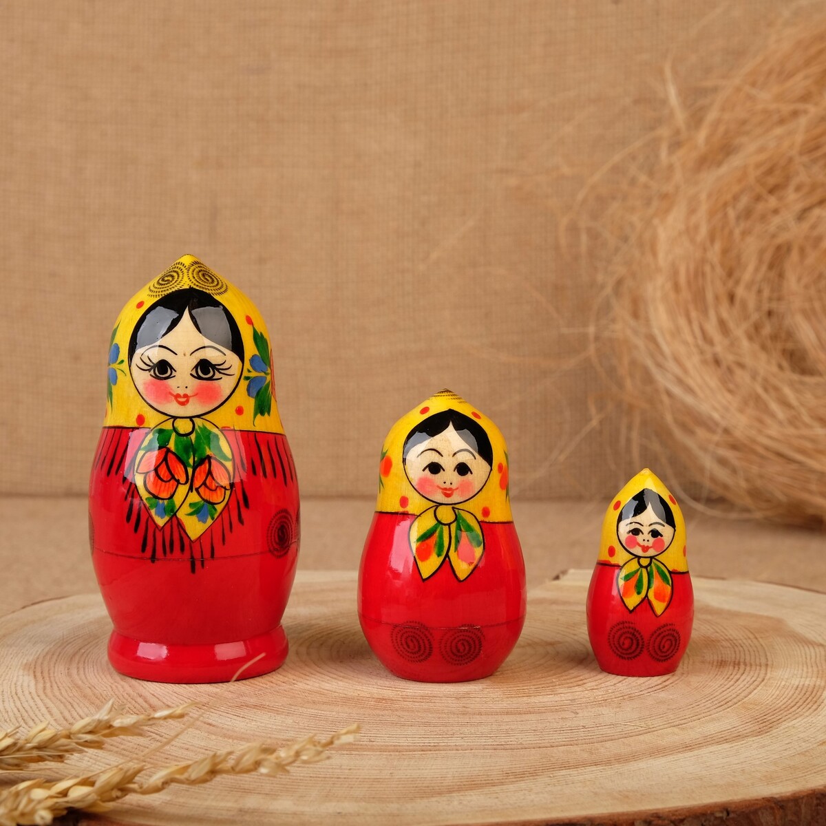

Матрешка, Разноцветный