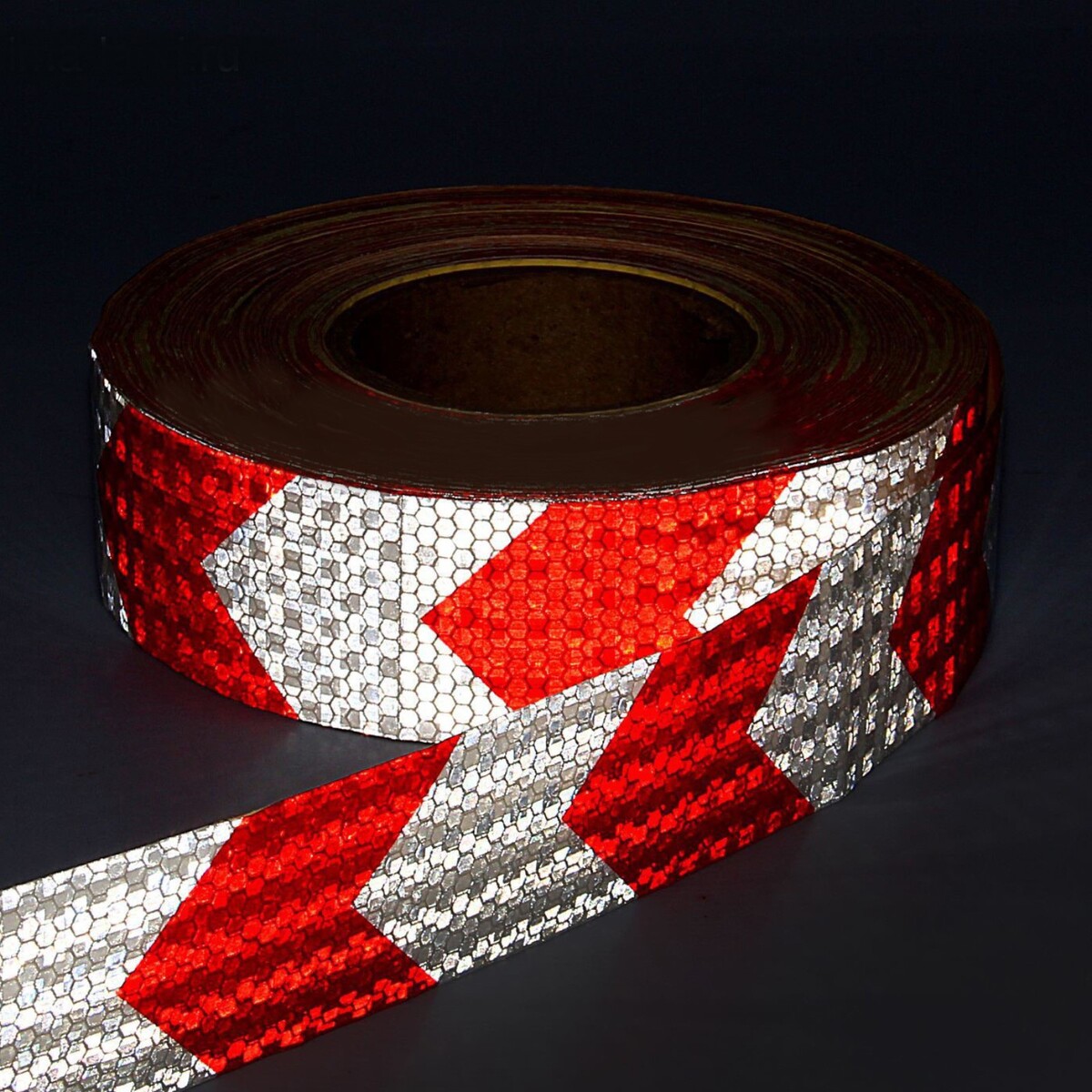 Светоотражающая лента, самоклеящаяся, красно-белая, 5 см х 25 м лента оградительная 100 м красно белая ширина 7 5 см
