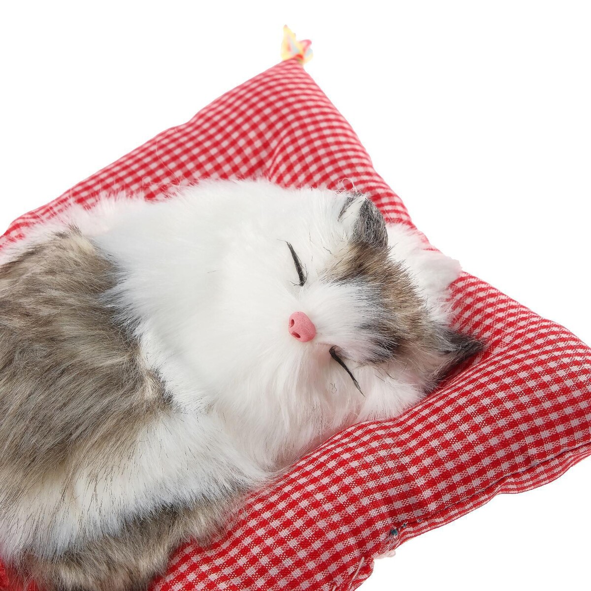 фото Игрушка на панель авто, кошка на подушке, бело-серый окрас no brand