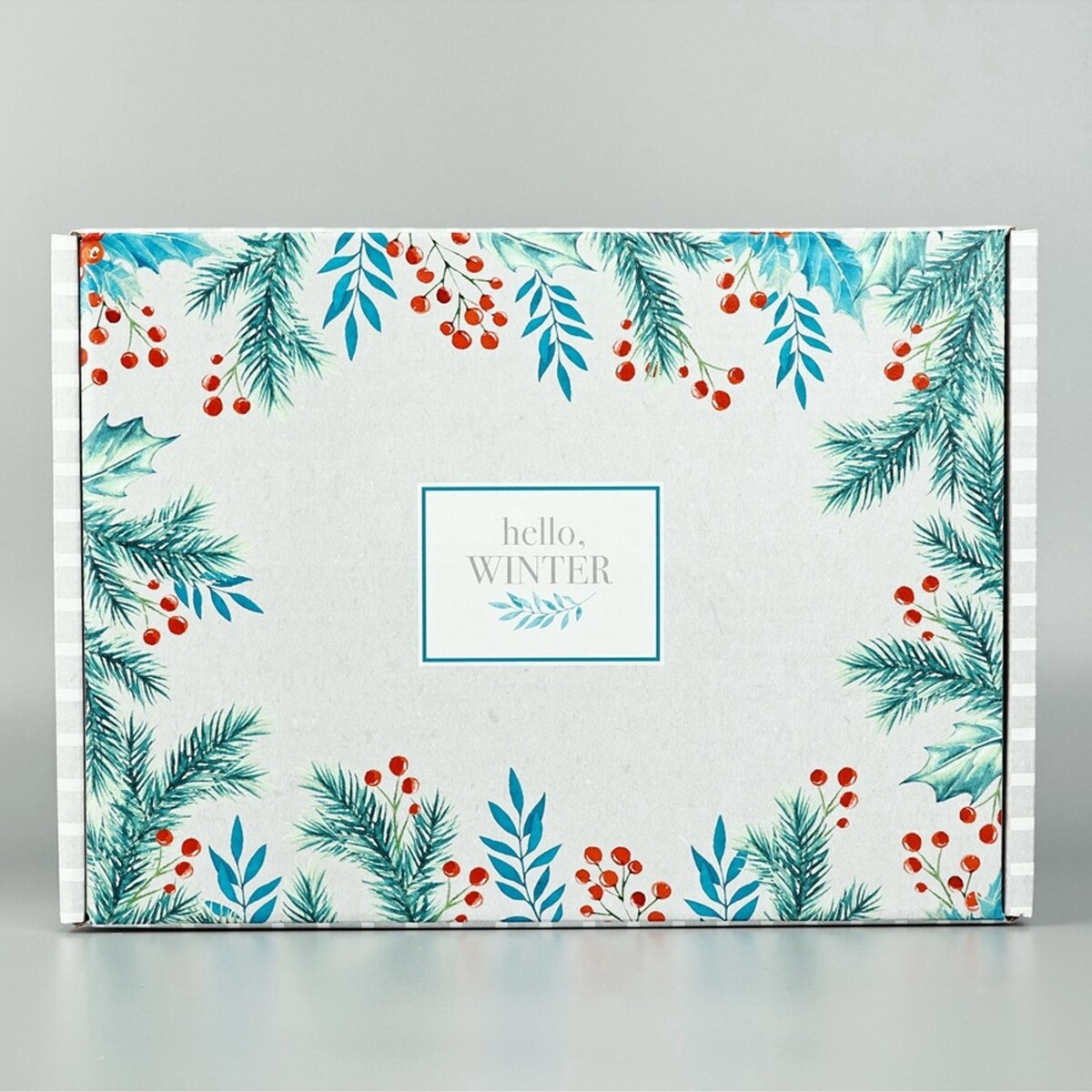 

Коробка подарочная новогодняя складная hello, winter, 30.5 х 22 х 9.5 см, новый год, Серый;зеленый