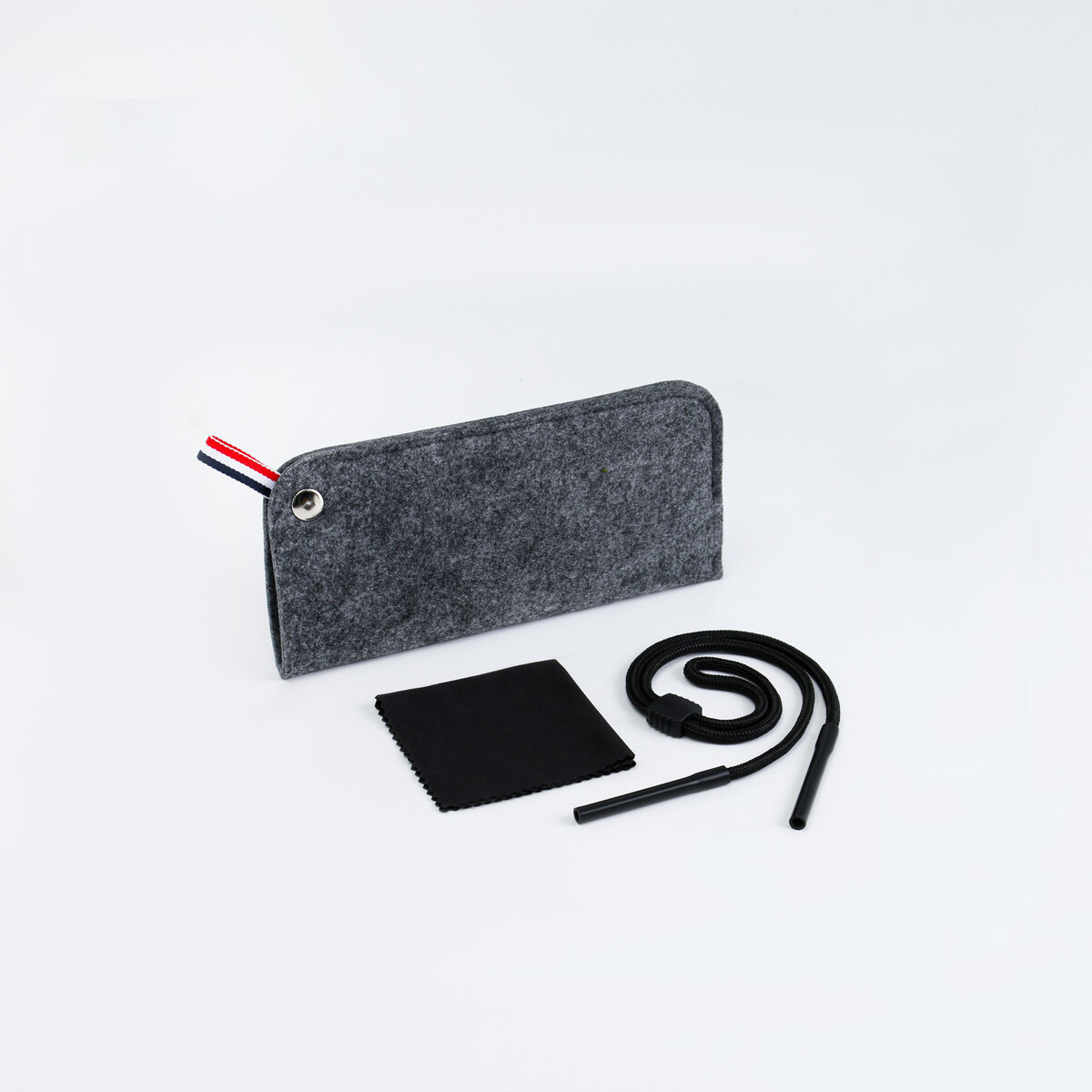 Набор для очков: шнурок, футляр, салфетка подарочный набор ремень с винтом картхолдер на телефон обложка для паспорта футляр для очков красный