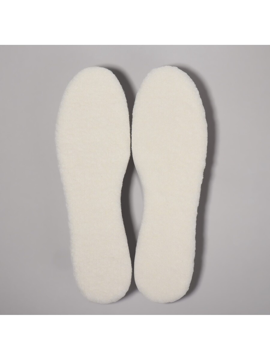 

Стельки обуви, Белый