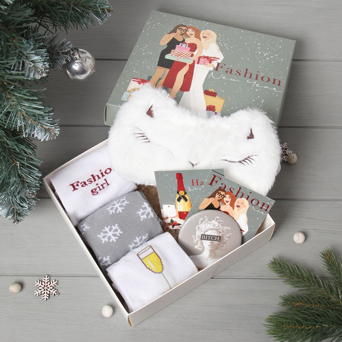 Новогодний подарочный набор kaftan fashion ny, носки р-р 36-39 (23-25 см), маска подарочный набор новогодний подарок 3 книги игрушка пазл