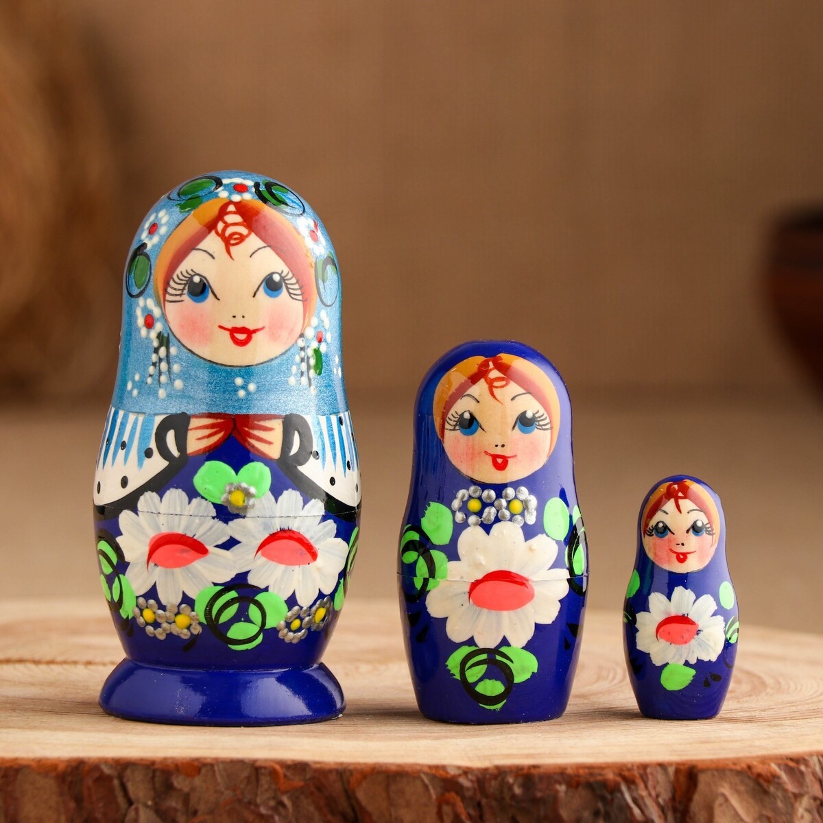 

Матрешка, Разноцветный