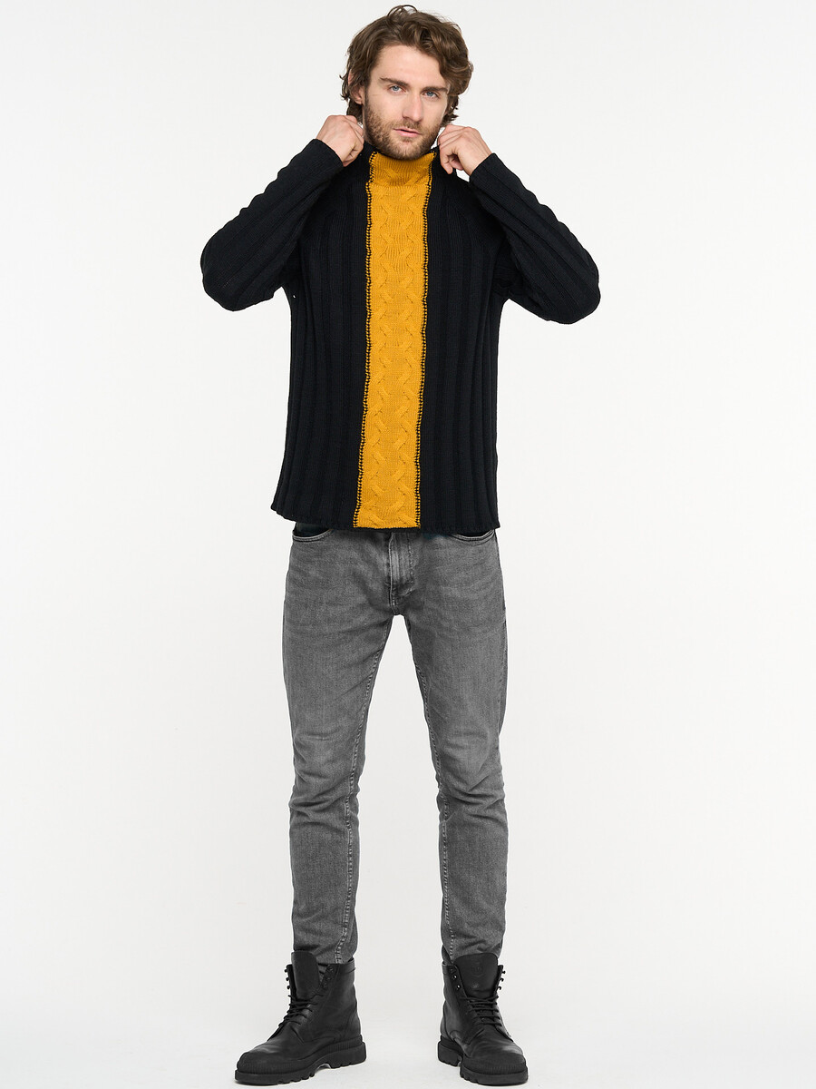 фото Свитер be you