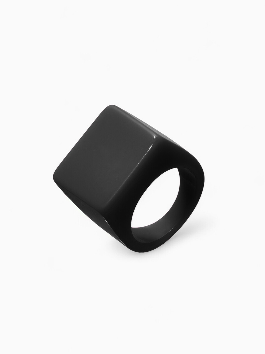 

Кольцо пластиковое, Черный