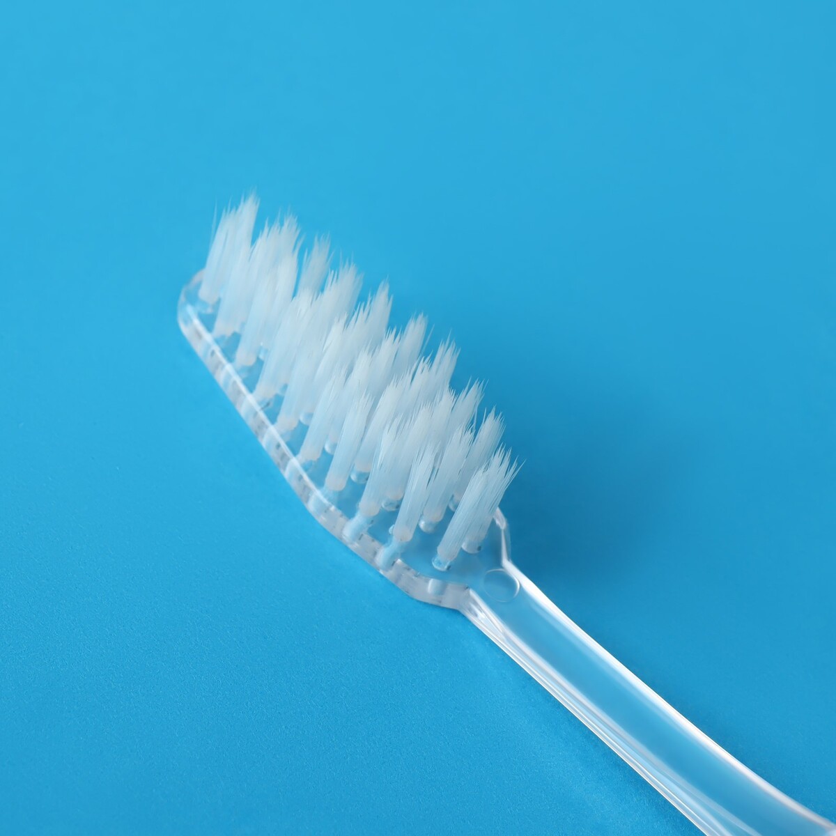 Зубная щётка, 17,5 см, прозрачный/синий ONLITOP 01205507 - фото 3