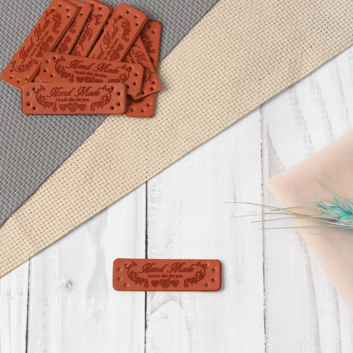 

Набор нашивок, Коричневый