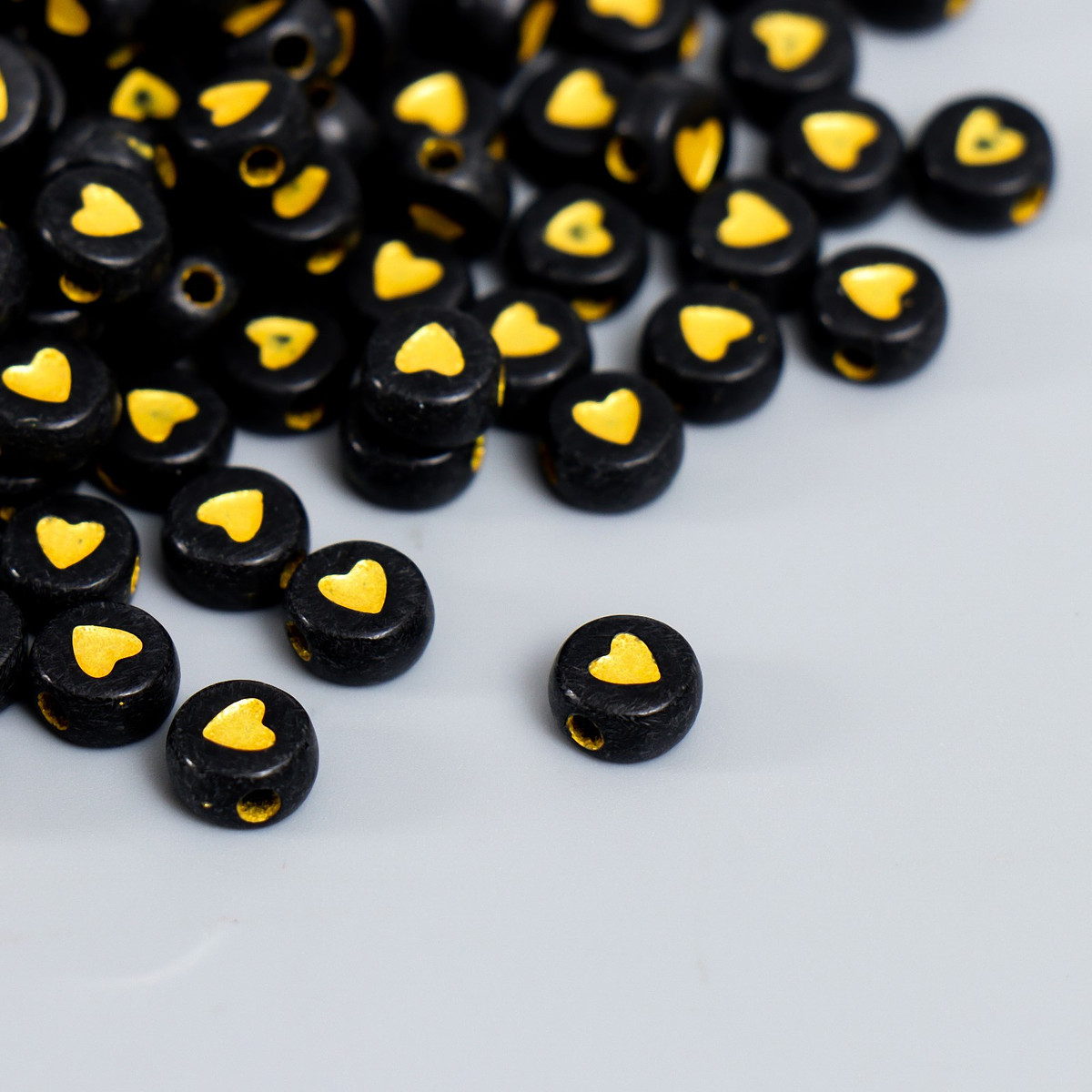 

Набор бусин для рукоделия и плетения, Черный;золотистый