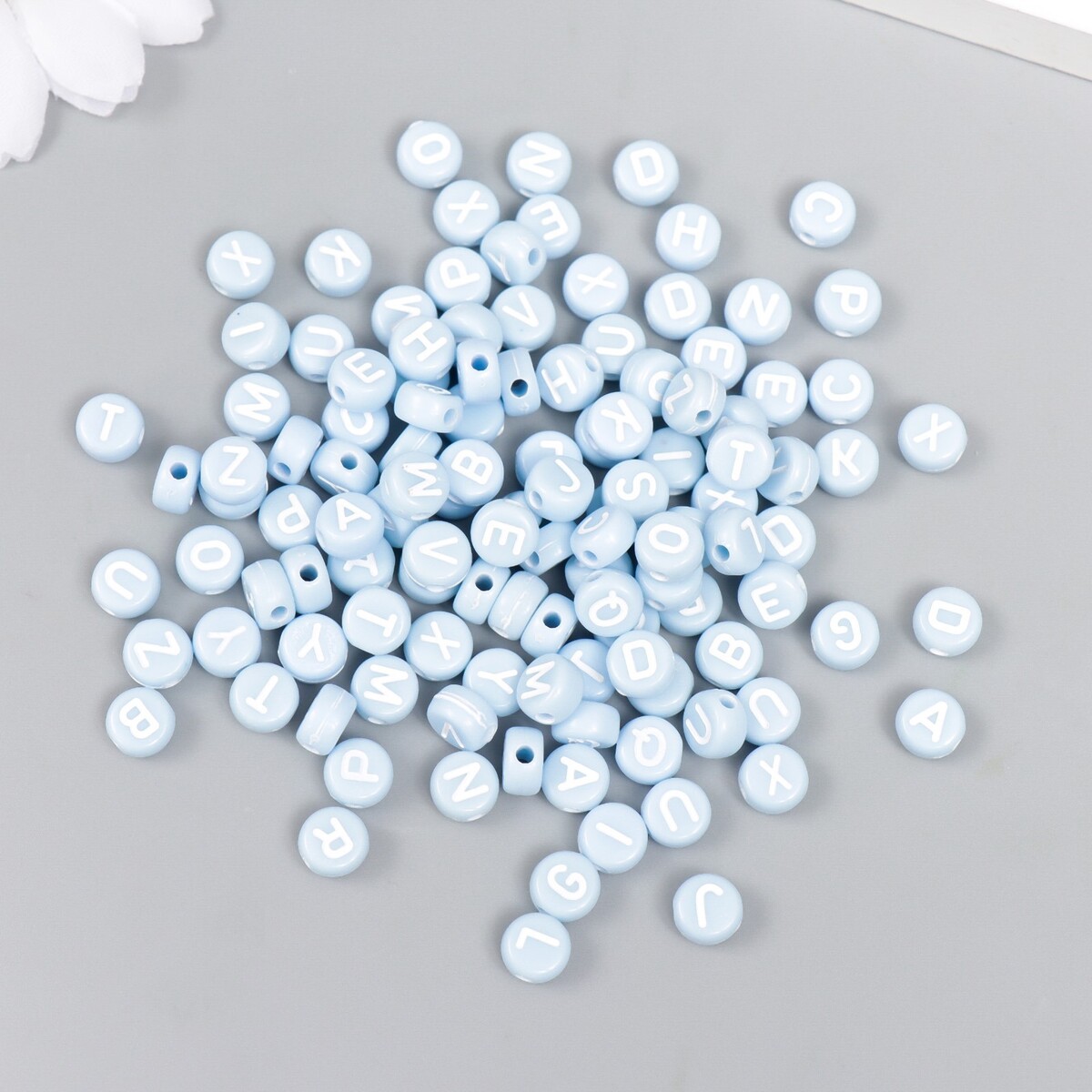 Бусины для творчества пластик бусины пластик шарики ярко голубые с блёстками светятся в темноте набор 20 гр d 1 2 см
