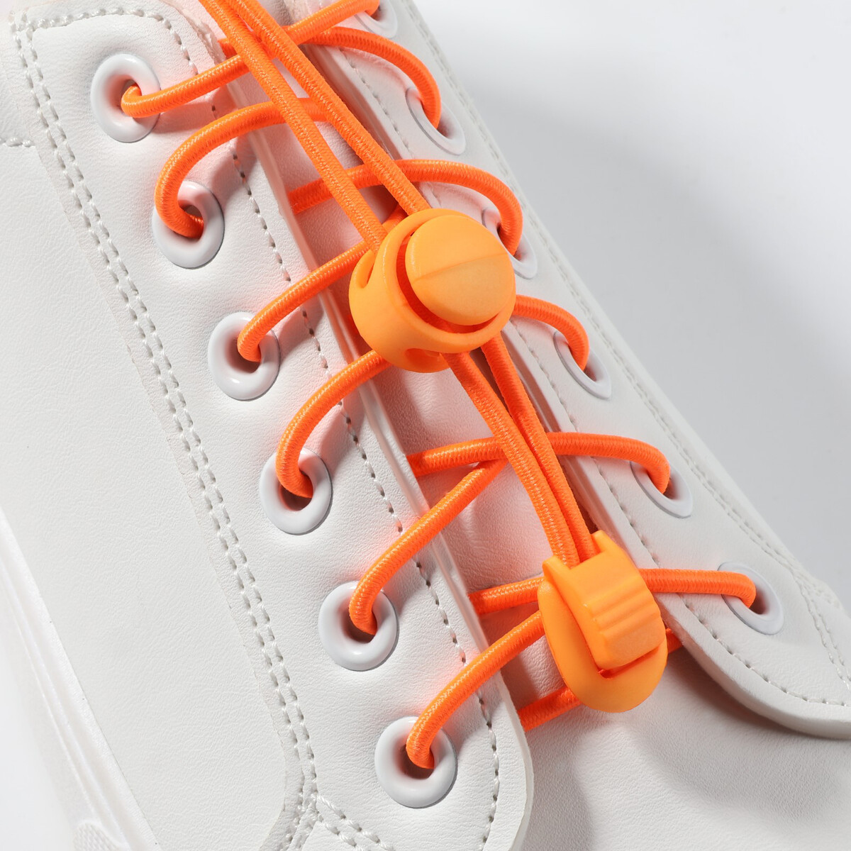 фото Шнурки для обуви, пара, круглые, с фиксатором, эластичные, d = 3 мм, 100 см, цвет оранжевый неоновый onlitop