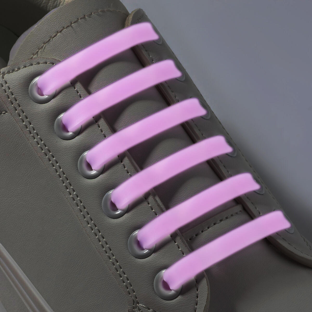 фото Набор шнурков для обуви, 6 шт, силиконовые, плоские, светящиеся в темноте, 13 мм, 9 см, цвет сиреневый onlitop