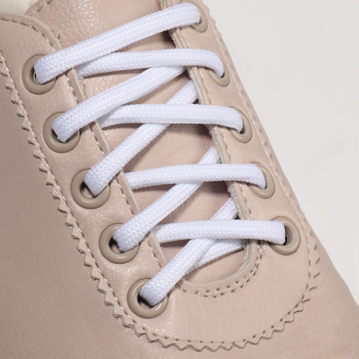 Шнурки для обуви, пара, круглые, d = 5 мм, 90 см, цвет белый бусы на нитях с голографией круглые 3 мм 9 ± 1 м белый