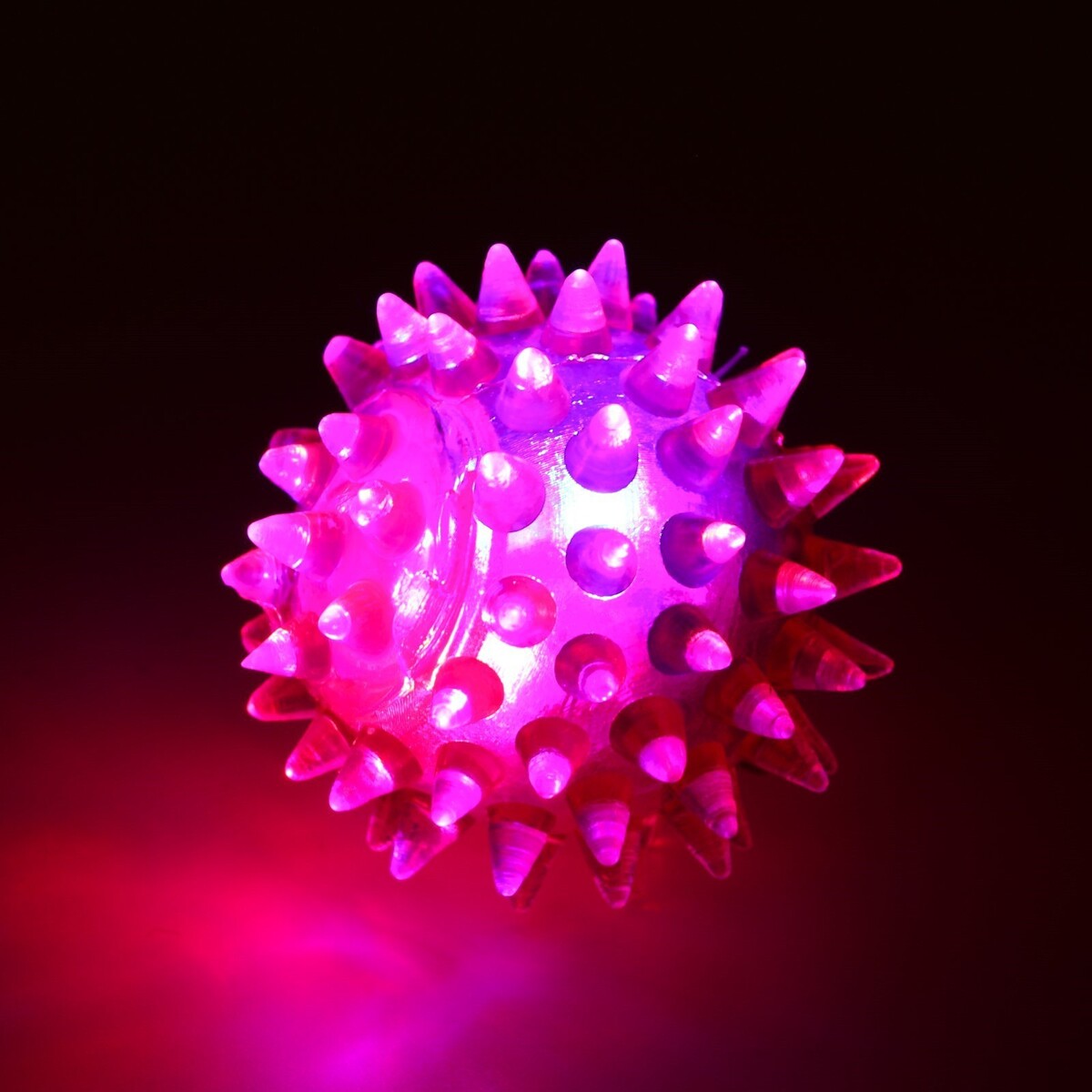 Мяч светящийся для животных малый, tpr, 4,5 см, розовый Пижон 01222115 - фото 2