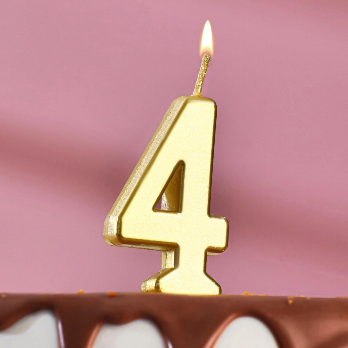 Свеча в торт на шпажке, цифра 4, золотой, 4.5х2.5 см свеча праздничная день рождения цифра 6 miland золотой стиль 5 см