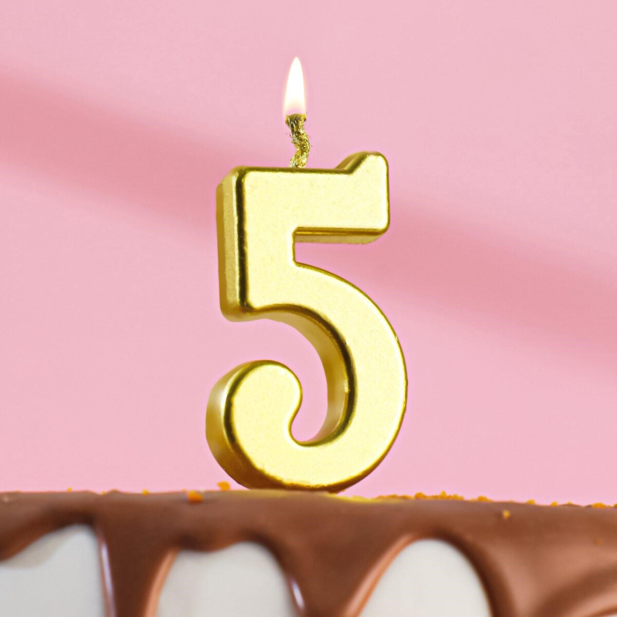 Свеча в торт на шпажке, цифра 5, золотой, 4.5х2.5 см свеча праздничная день рождения цифра 2 miland золотой стиль 5 см