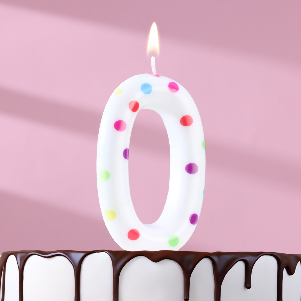 Свеча в торт на день рождения