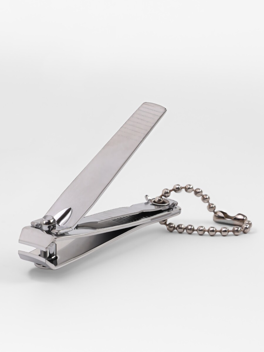 

Кусачки книпсер маникюрные, с пилкой, 5.7 см, с цепочкой, на блистере, Серебристый