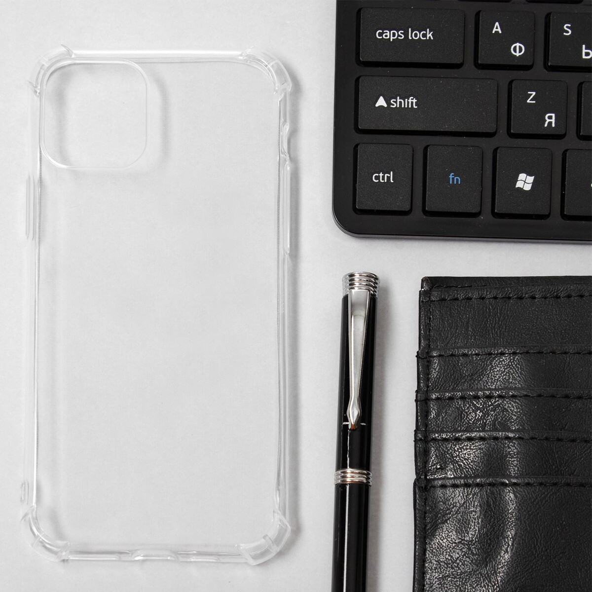 Чехол luazon для iphone 11 pro, силиконовый, противоударный, прозрачный чехол силиконовый alwio для realme c25 soft touch светло розовый
