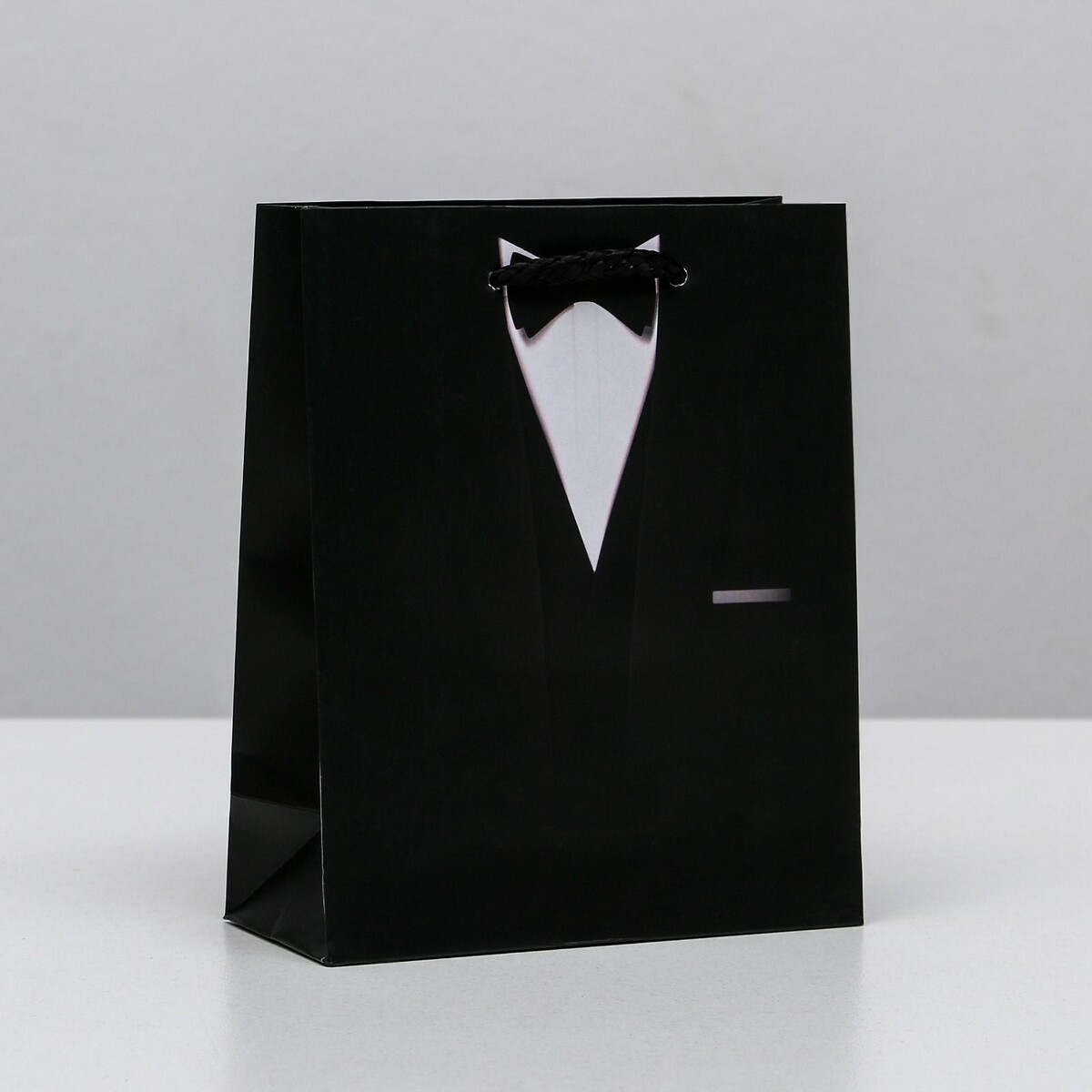 

Пакет ламинированный вертикальный, Черный