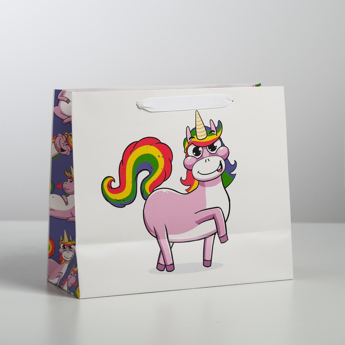 

Пакет подарочный ламинированный, упаковка,, Белый;разноцветный