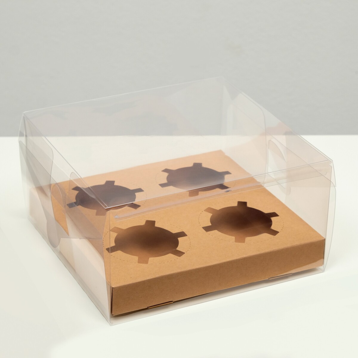 Коробка на 4 капкейка, крафт, 18,5 × 18 × 10 см коробка на 4 капкейка серебро 18 5 × 18 × 10 см