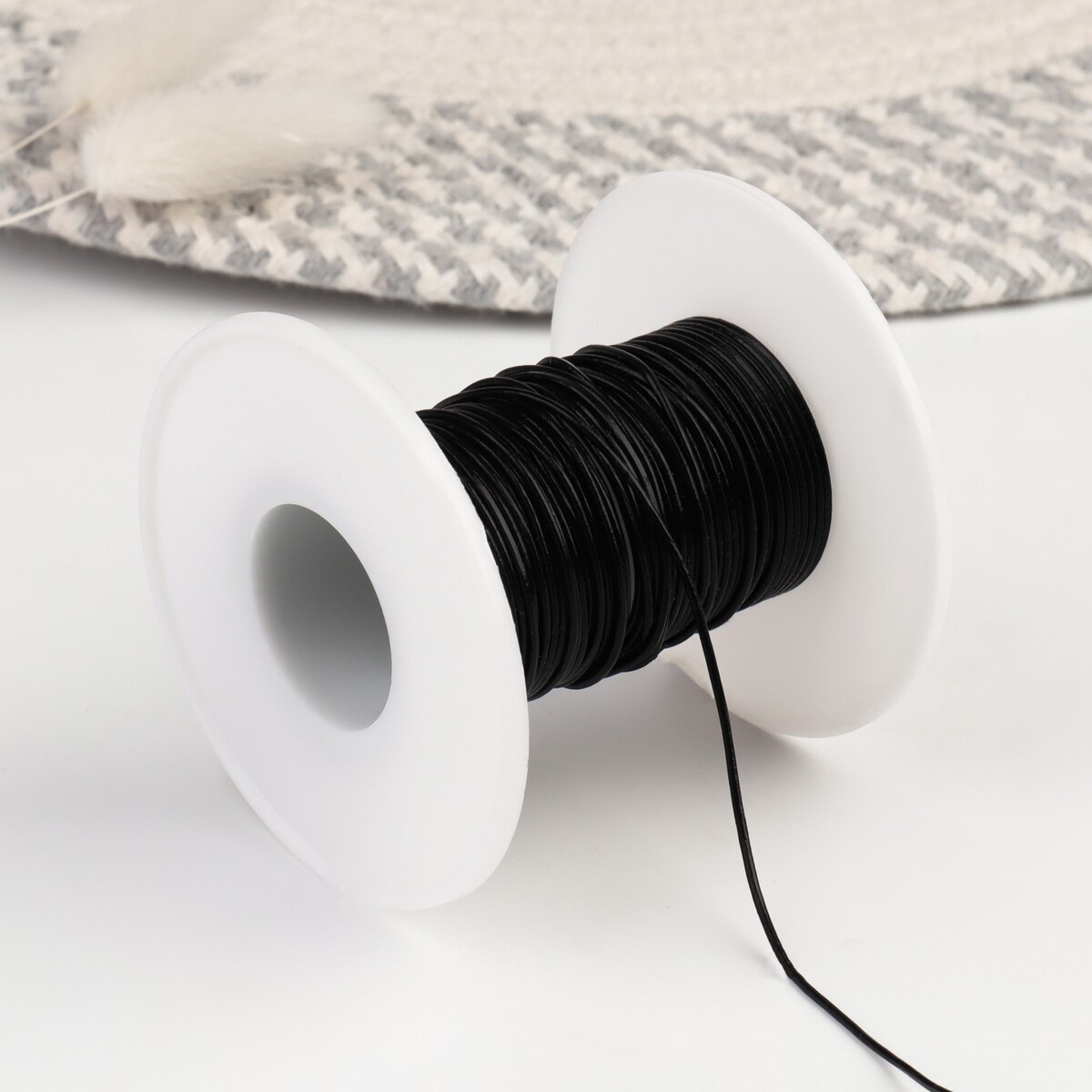 Шнур для плетения, из натуральной кожи, d = 1 мм, 10 ± 0,5 м, цвет черный No brand