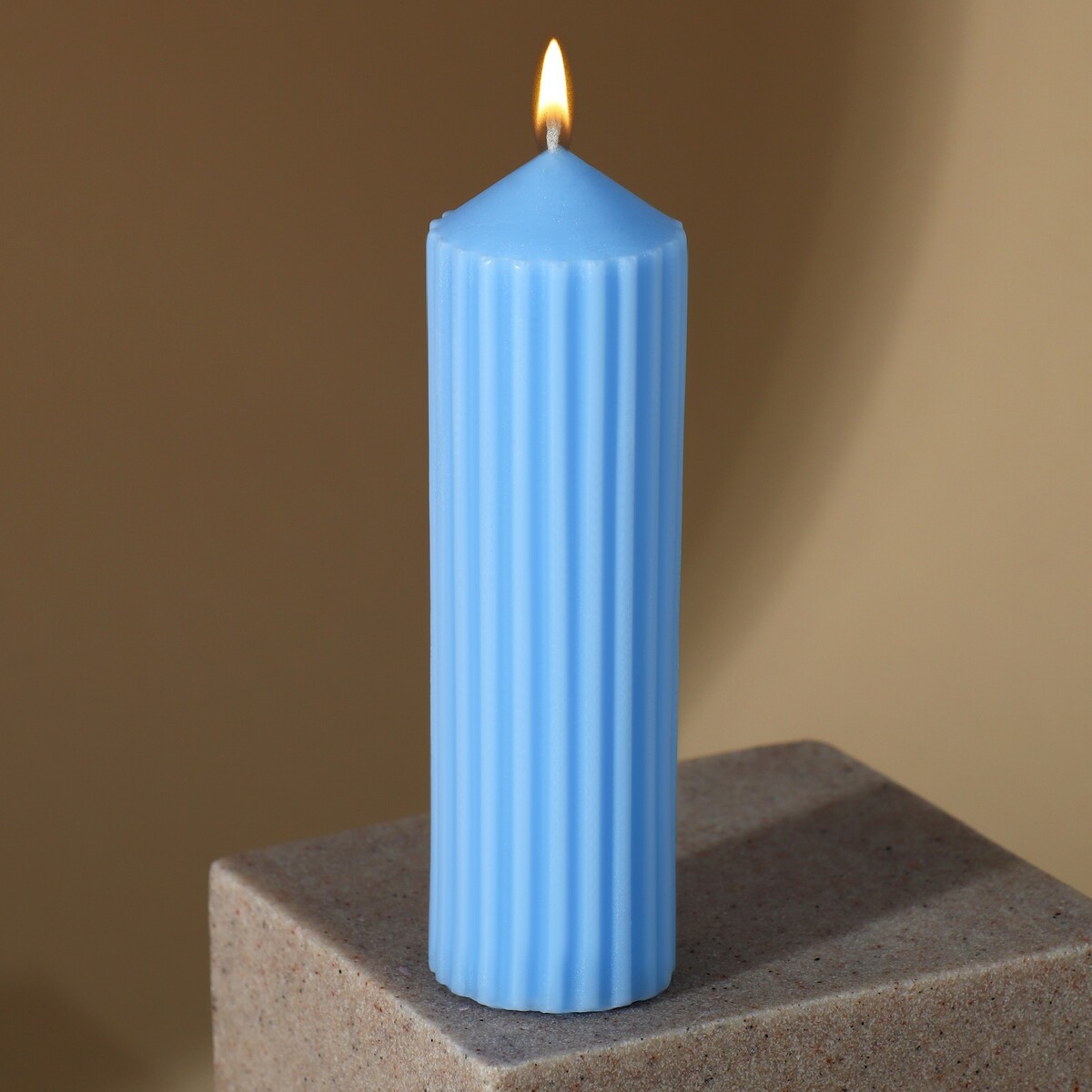 Свеча интерьерная столбик свеча столбик с бетоном поталь белый 10 х 5 см