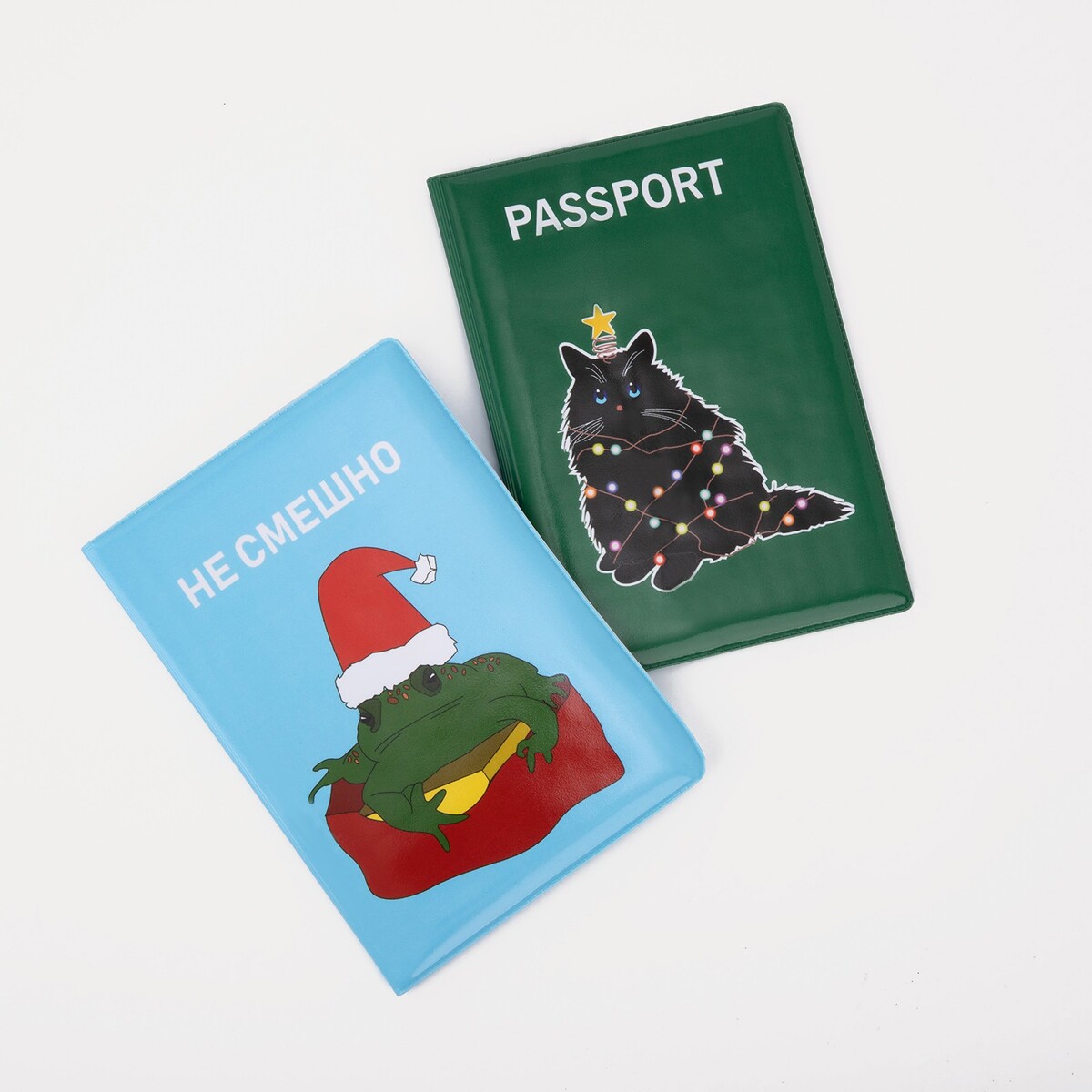 Подарочный набор: 2 обложки для паспорта, цвет зеленый/голубой No brand
