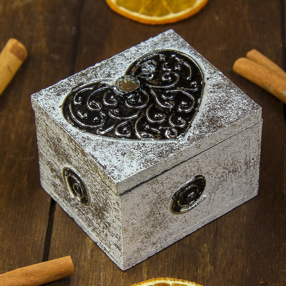 

Шкатулка, Разноцветный