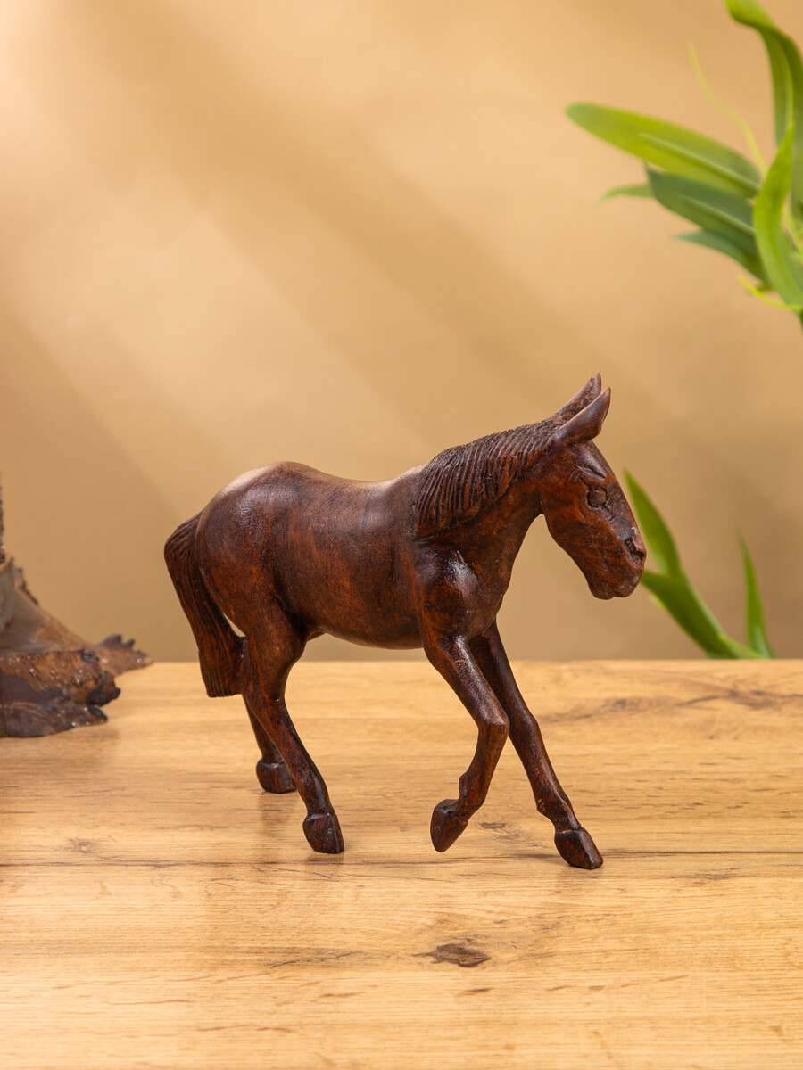 

Сувенир, Коричневый