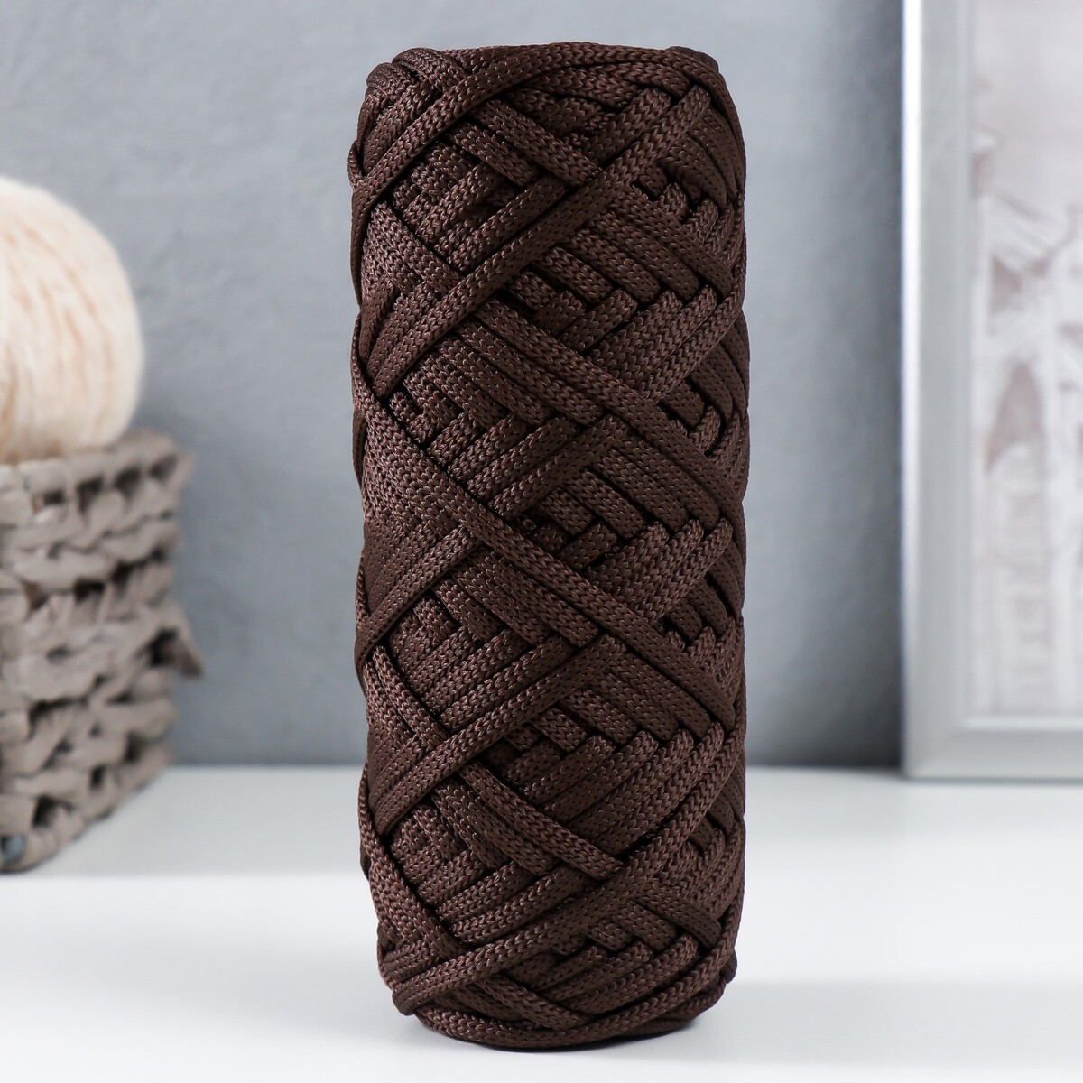 Шнур для вязания 100% полиэфир, ширина 4 мм 50м (шоколад) шнур для вязания 35% хлопок 65% полипропилен 3 мм 85м 165±5 гр экрю шоколад