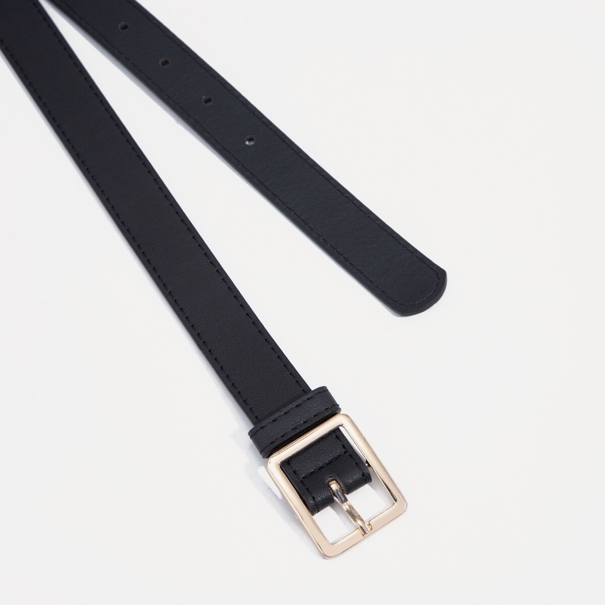 фото Ремень женский, ширина 2,4 см, пряжка метал, цвет черный no brand