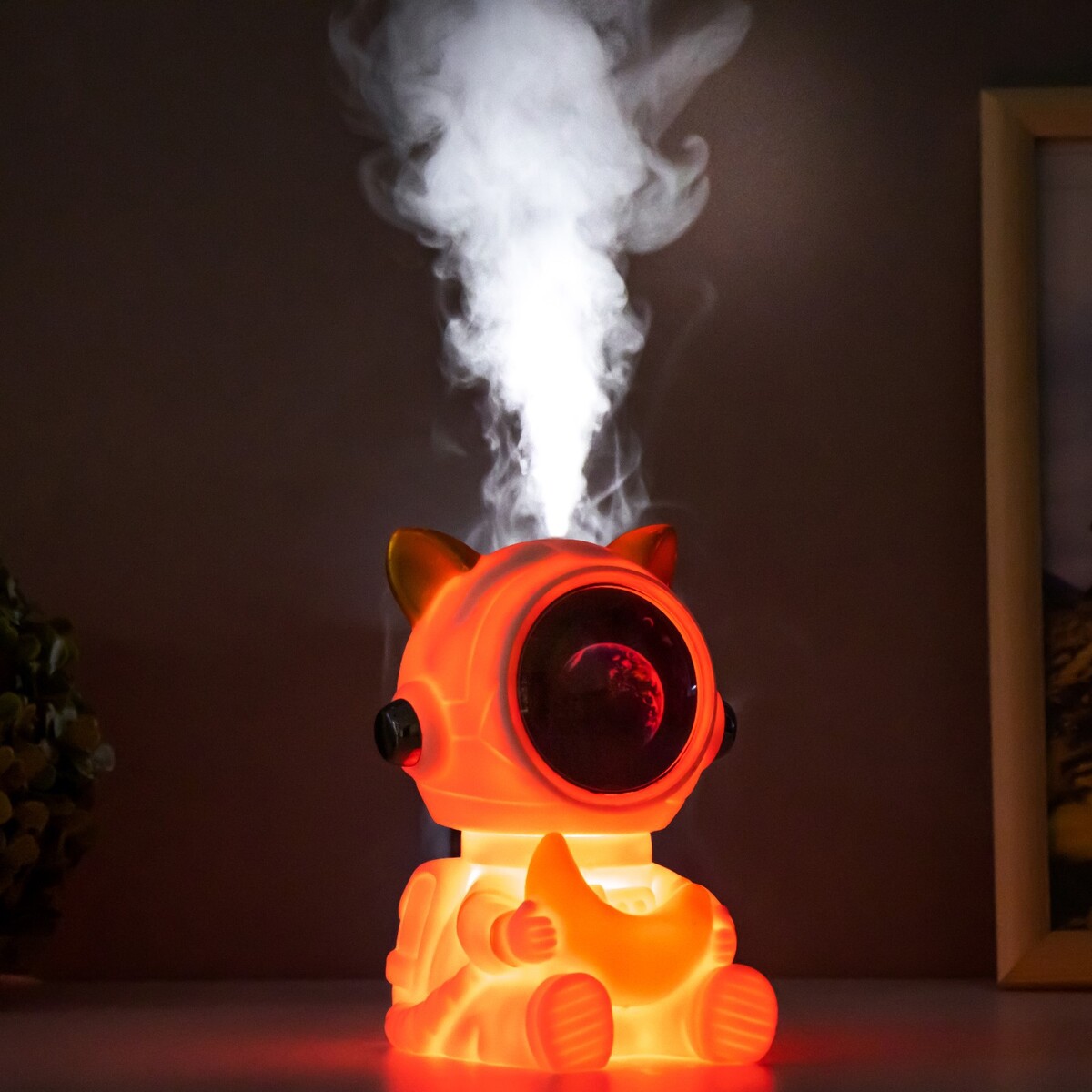 

Ночник-увлажнитель котик космонавт led usb белый 12х12х16,5 см, Белый;желтый